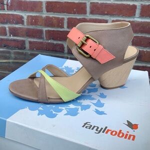 NIB Faryl Robin Rare Block Heeled Leather Sandals tri-color ankle strap Sz. 12